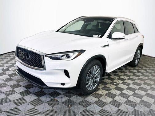 2025 INFINITI QX50 Luxe