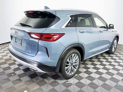2025 INFINITI QX50 Luxe