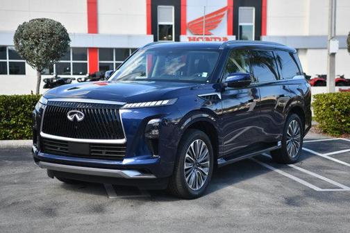 2025 INFINITI QX80 Luxe