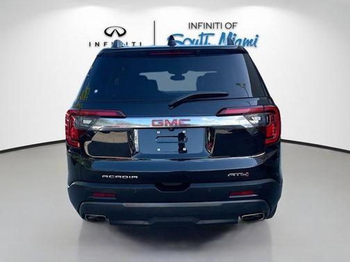 2022 GMC Acadia AT4