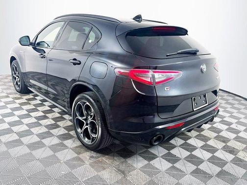 2024 Alfa Romeo Stelvio Veloce