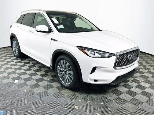 2025 INFINITI QX50 Luxe