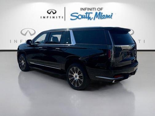 2022 Cadillac Escalade ESV Premium Luxury