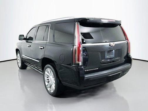 2020 Cadillac Escalade Platinum