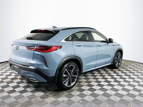 2025 INFINITI QX55 LUXE