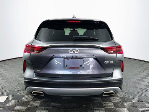 2025 INFINITI QX50 Pure