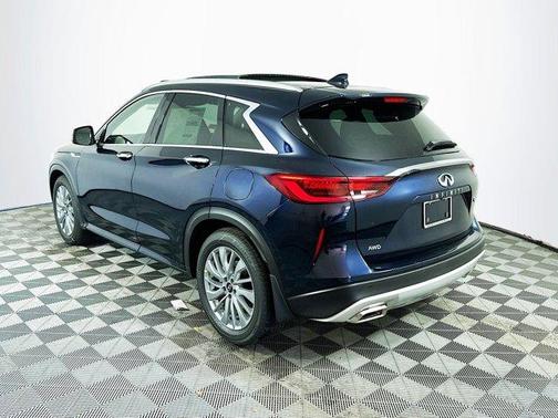 2025 INFINITI QX50 Luxe