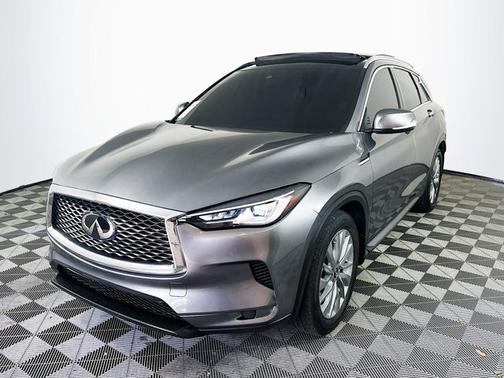 2024 INFINITI QX50 LUXE