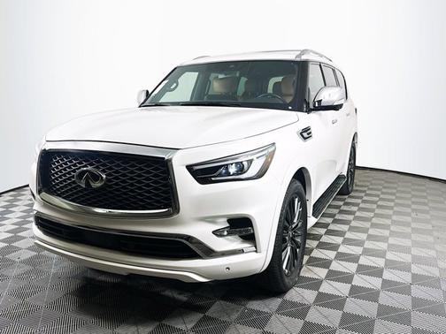 2023 INFINITI QX80 SENSORY