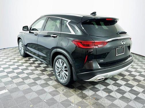 2025 INFINITI QX50 Luxe