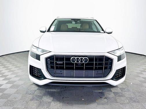 2021 Audi Q8 Premium