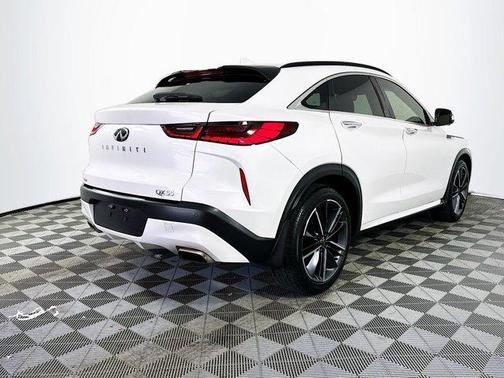 2024 INFINITI QX55 SENSORY