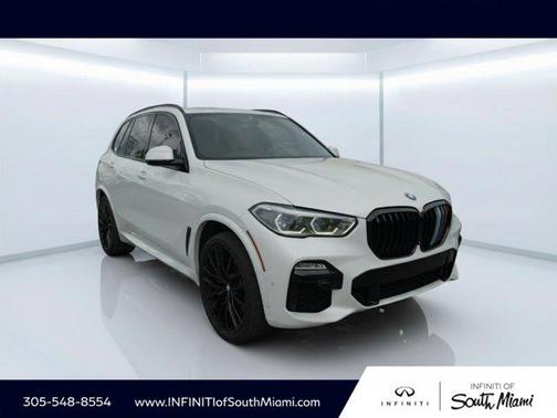 Mineral White Metallic 2021 BMW X5 sDrive40i