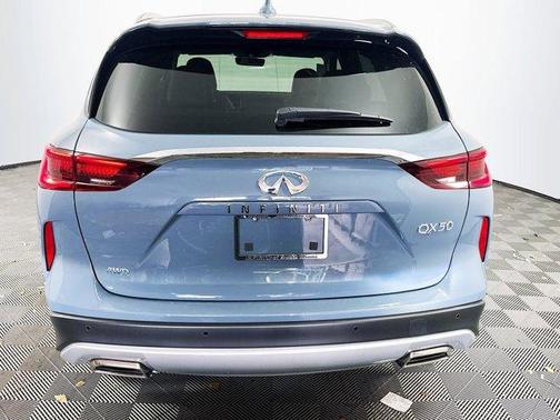 2025 INFINITI QX50 Luxe
