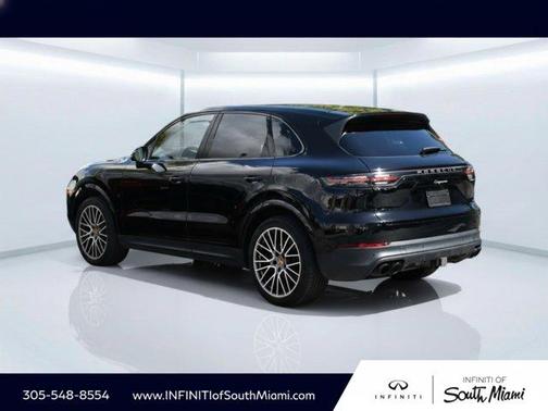 2022 Porsche Cayenne Platinum Edition