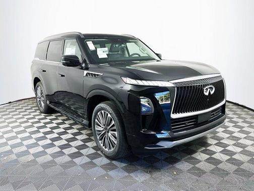 2025 INFINITI QX80 Luxe