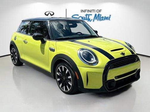 2023 MINI Hardtop Cooper S Classic