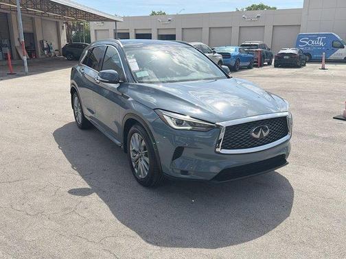 Grand Blue 2027 INFINITI QX60 Luxe