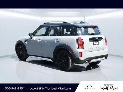 2023 MINI Countryman SIGNATURE
