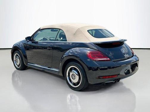 2018 Volkswagen Beetle 2.0T Coast