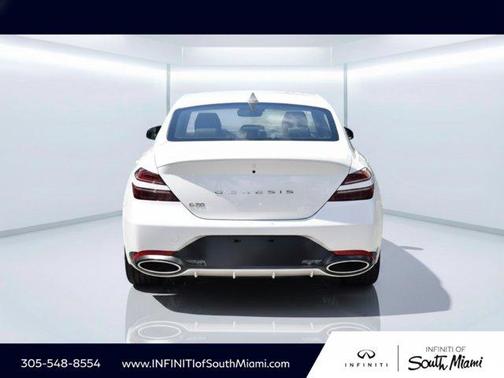 Uyuni White 2026 Genesis G70 2.5T