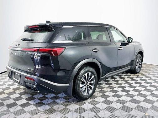 2025 INFINITI QX60 Pure