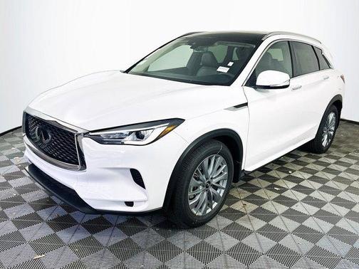 2025 INFINITI QX50 Luxe