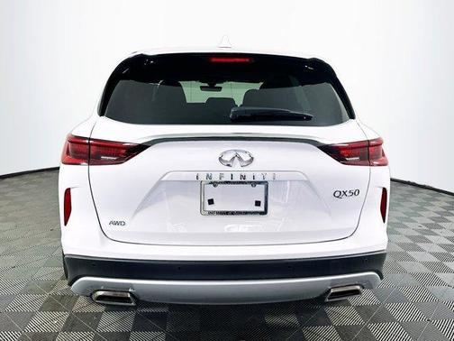 2025 INFINITI QX50 Pure