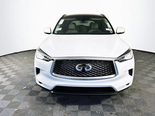 2025 INFINITI QX50 Luxe