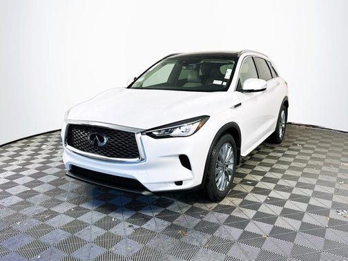 2025 INFINITI QX50 Luxe