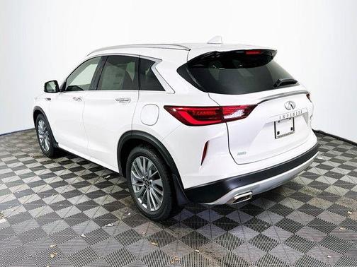 2025 INFINITI QX50 Luxe