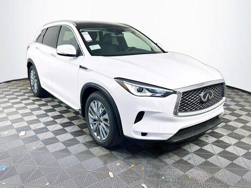 2025 INFINITI QX50 Luxe