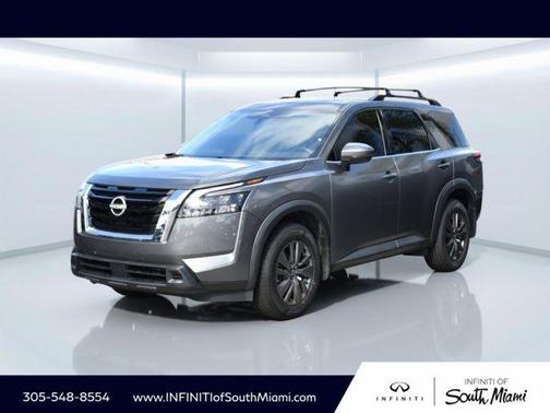 2023 Nissan Pathfinder SV