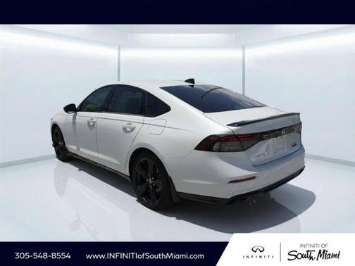 Platinum White Pearl 2023 Honda Accord Hybrid Sport-L
