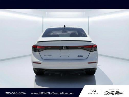 Platinum White Pearl 2023 Honda Accord Hybrid Sport-L