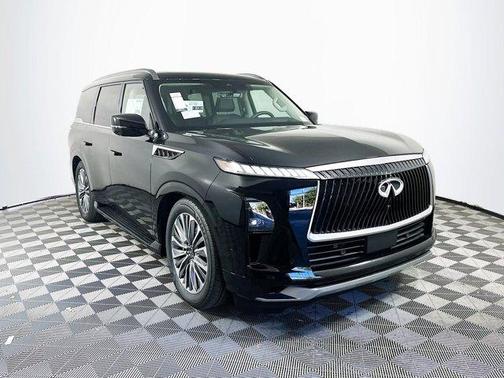 2025 INFINITI QX80 Luxe