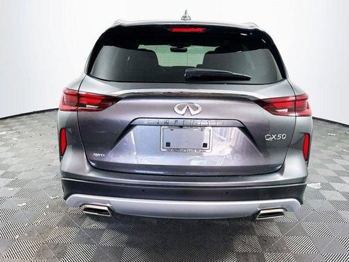2025 INFINITI QX50 Luxe