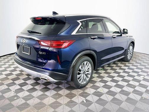 2025 INFINITI QX50 Luxe