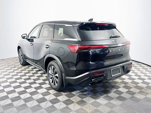 2024 INFINITI QX60 Pure