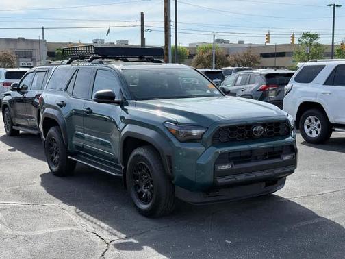 Everest 2025 Toyota 4Runner TRD Off Road Premium