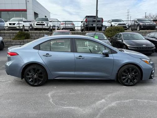 2024 Toyota Corolla Hybrid SE