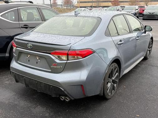 2024 Toyota Corolla Hybrid SE