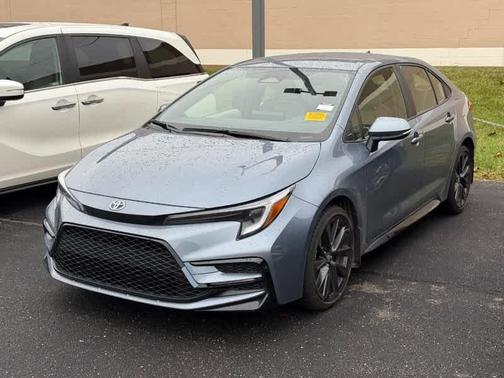 2024 Toyota Corolla Hybrid SE