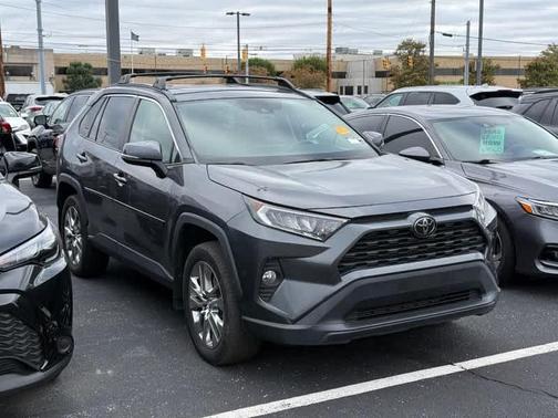 2021 Toyota RAV4 XLE Premium
