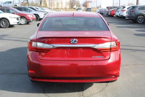 2017 Lexus ES 300h Base