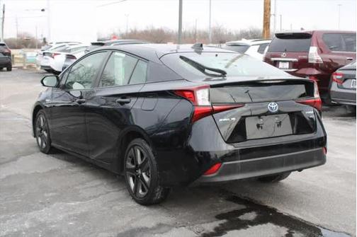 2022 Toyota Prius XLE