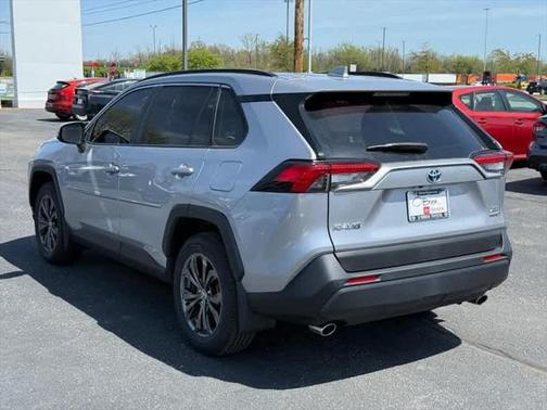 2023 Toyota RAV4 Hybrid XLE Premium