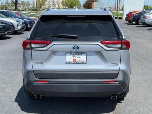 2023 Toyota RAV4 Hybrid XLE Premium