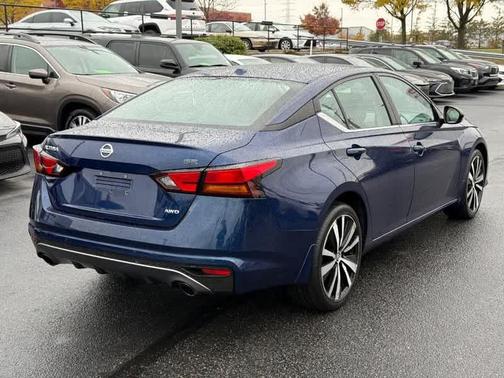 2021 Nissan Altima 2.5 SR