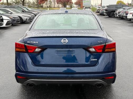 2021 Nissan Altima 2.5 SR